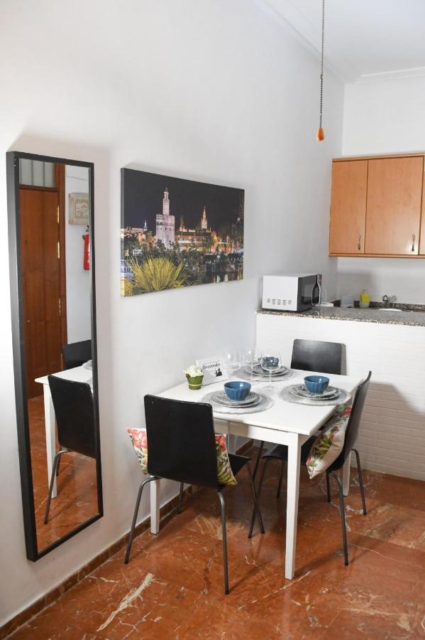 Apartamento Descalzos Sevilla Exterior foto